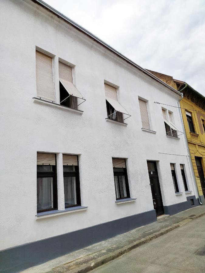 Atelier Keszthely Villa ภายนอก รูปภาพ